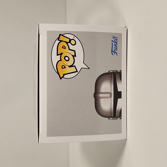 Funko Pop Star Wars The Mandalorian #585 Vinyl figurine - Collectible - Picture 6 of 16